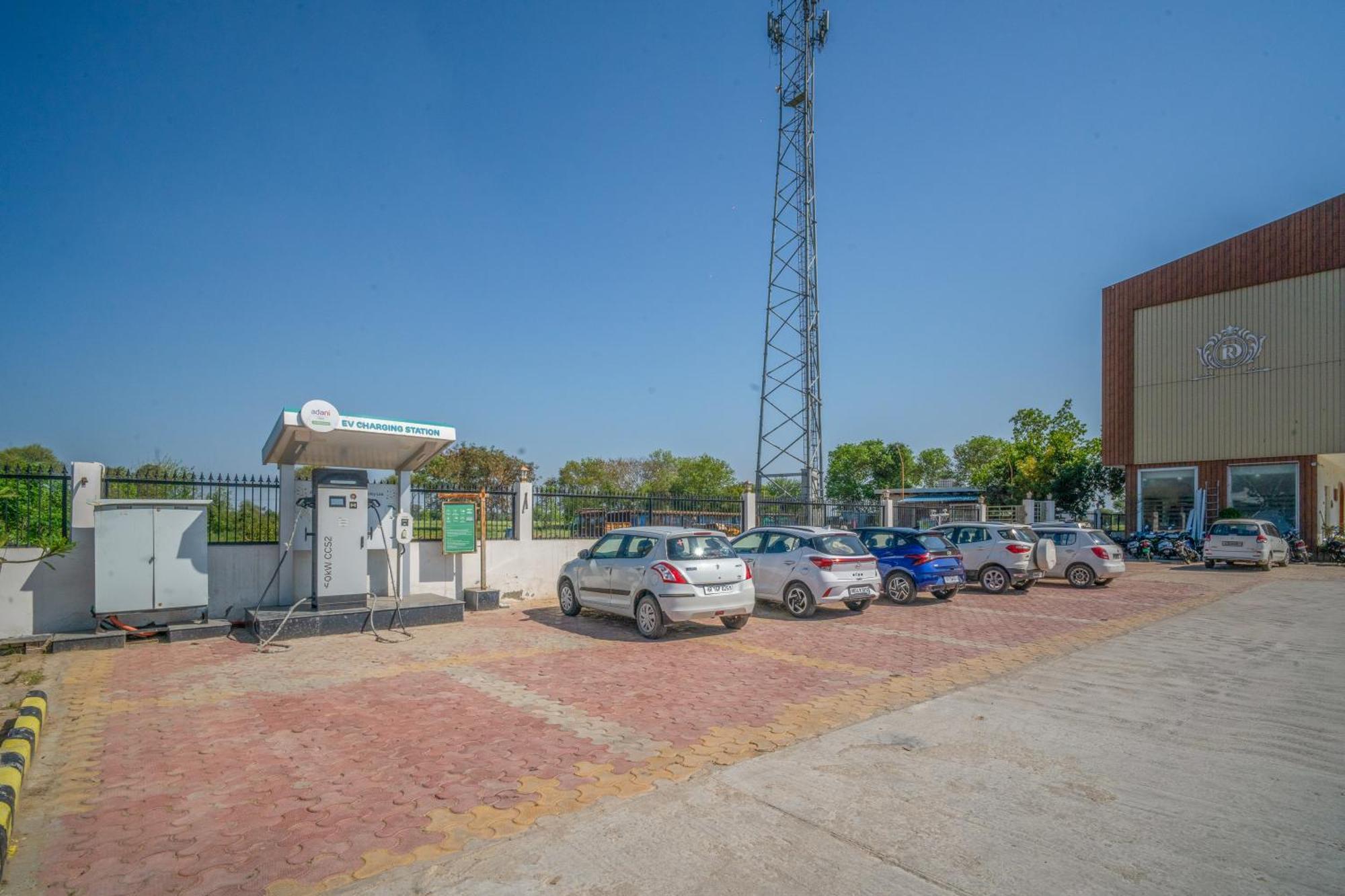 Royal Delight Resort Madina Kültér fotó